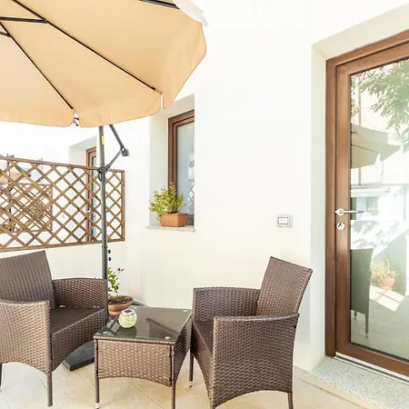 Sa Domm'e Galleria Pensionat Baunei