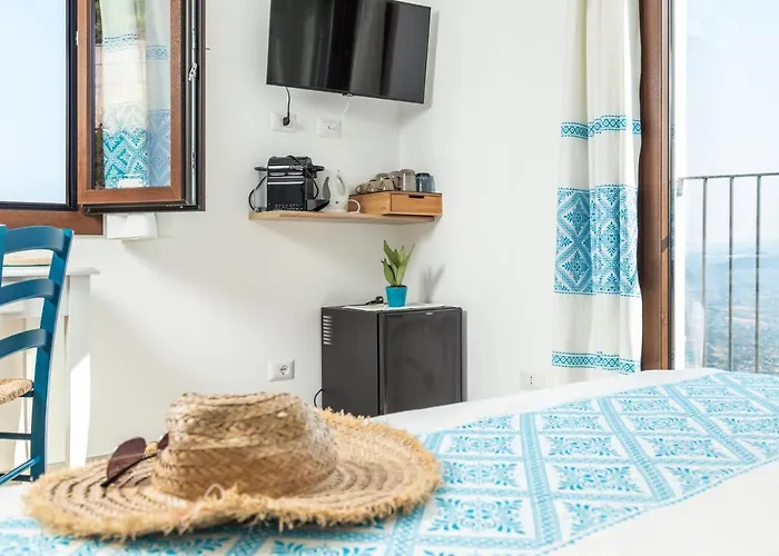 Gasthuis Sa Domm'e Galleria Baunei